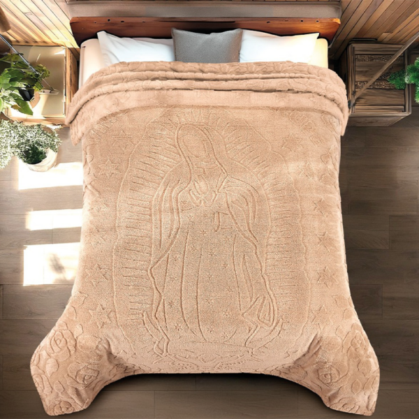 Signature Weave Sherpa Blanket 50"x60" - Image 2